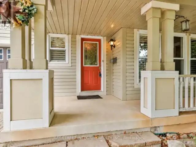 House for rent in Burlington, Golden Horseshoe