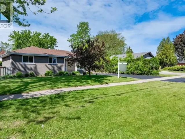 House for rent in Shoreacres, Burlington