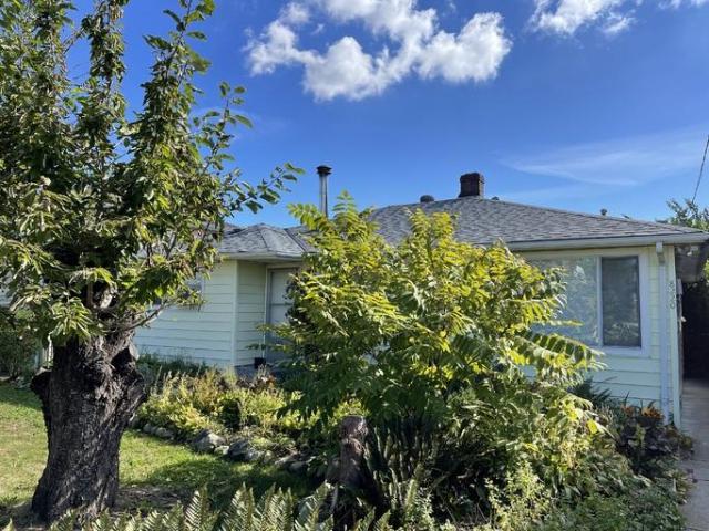 House for rent in Burnaby, British Columbia