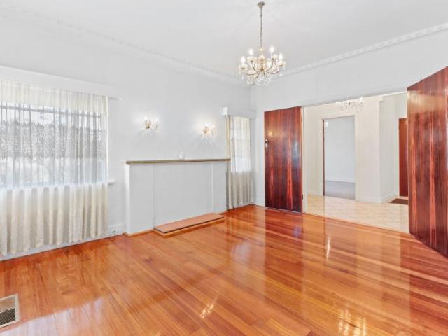 House for rent in Burwood, Melbourne