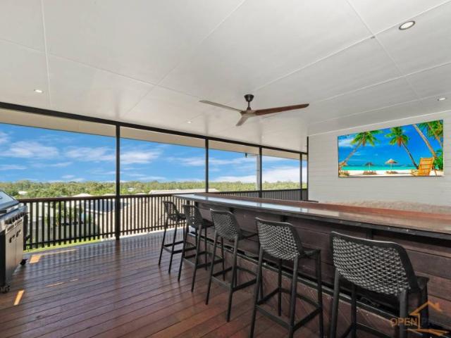 House for sale in Bushland Beach, Queensland