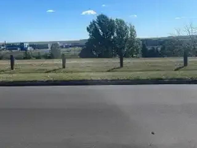 House for rent in Thorncliffe, Calgary