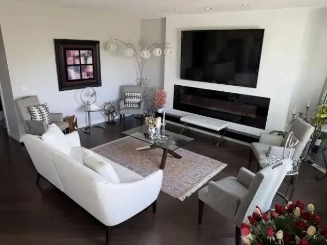 House for rent in Cougar Ridge, Calgary
