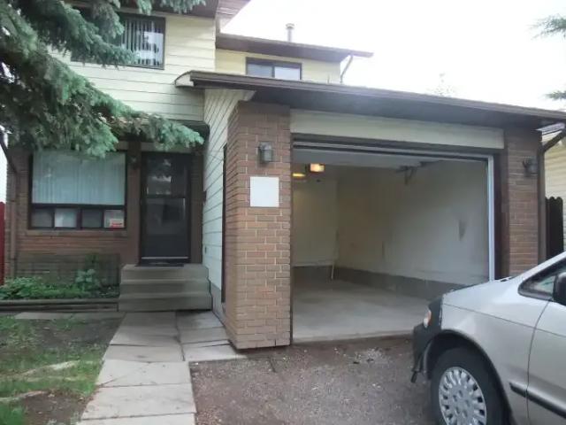 House for rent in Northwest, Alberta
