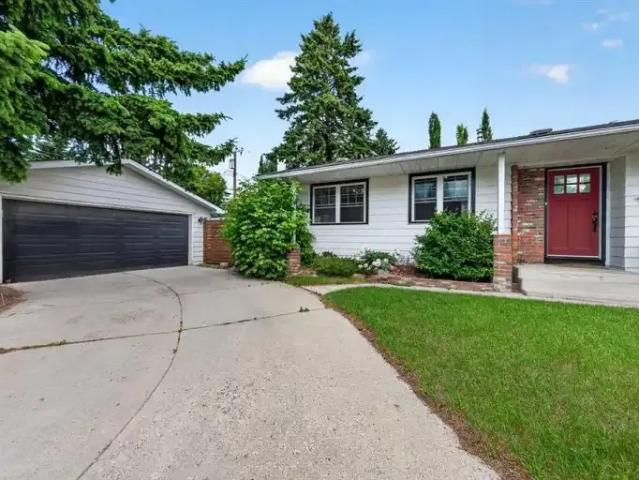 House for rent in Northwest, Alberta