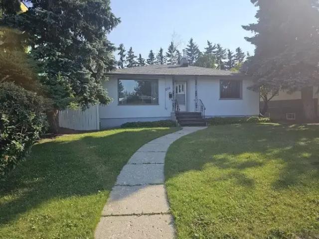 House for rent in Northwest, Alberta
