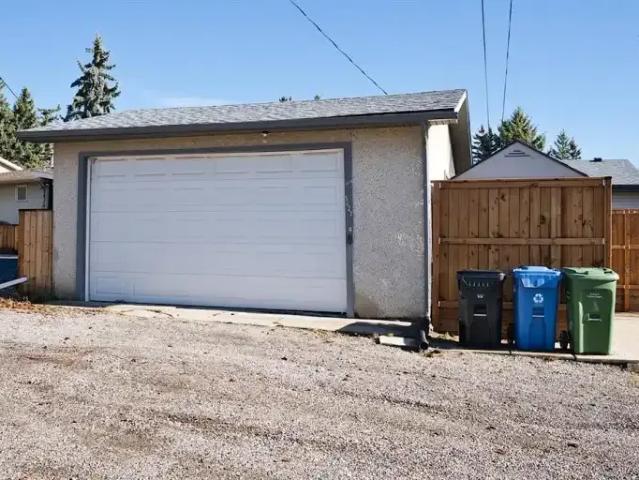 House for rent in Dalhousie, Calgary