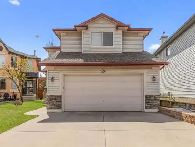 House for rent in Valley Ridge, Calgary