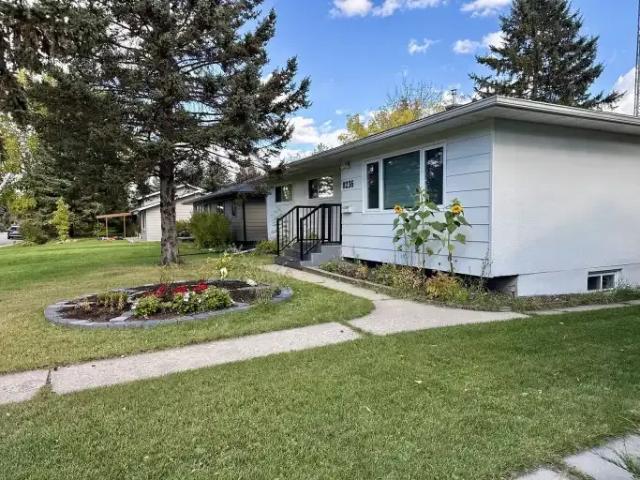 House for rent in Kingsland, Calgary