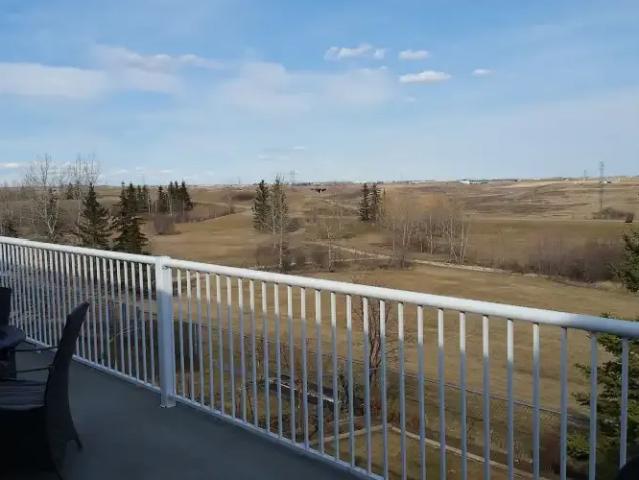 House for rent in Coventry Hills, Calgary
