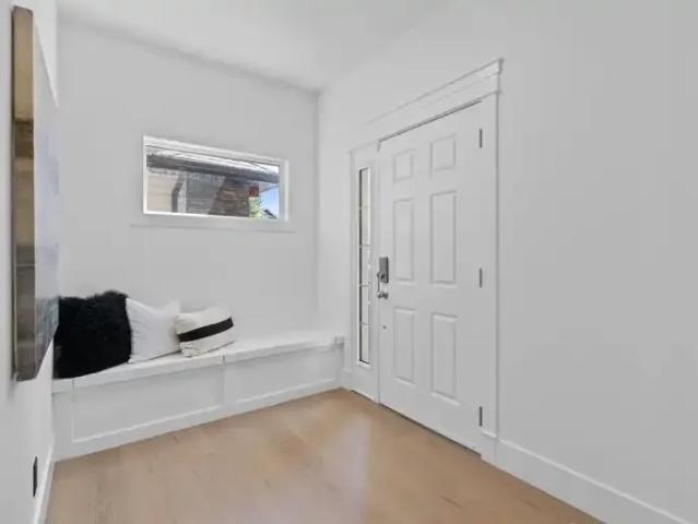 House for rent in Springbank Hill, Calgary