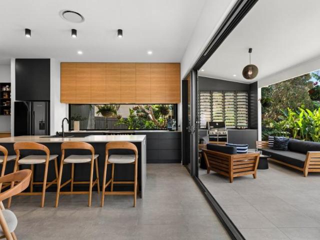 House for sale in Camp Hill, Greater Brisbane