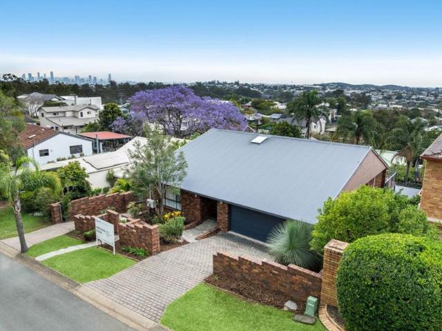 House for sale in Carina Heights, Greater Brisbane