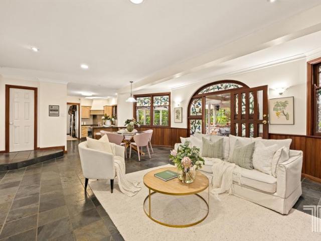 House for sale in Carindale, Greater Brisbane