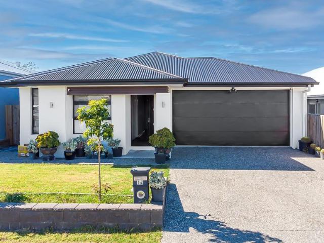 House for sale in Chambers Flat, Greater Brisbane