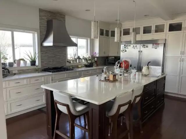 House for rent in Chestermere, Alberta
