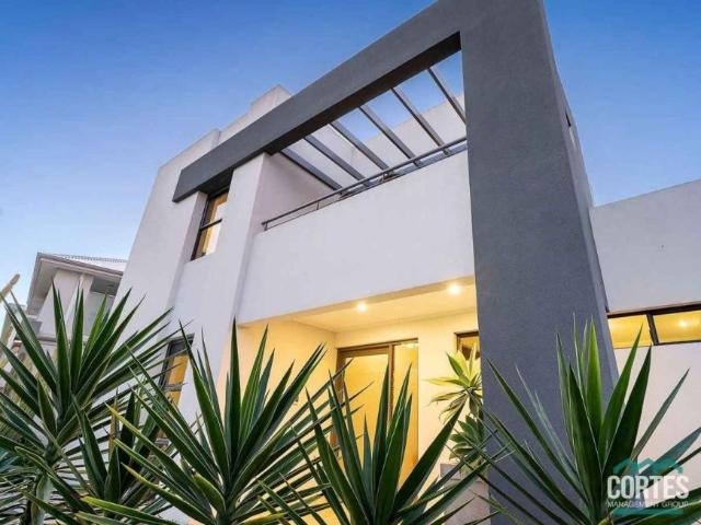 House for rent in Churchlands, City of Stirling
