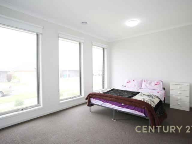 House for rent in Clyde, Melbourne