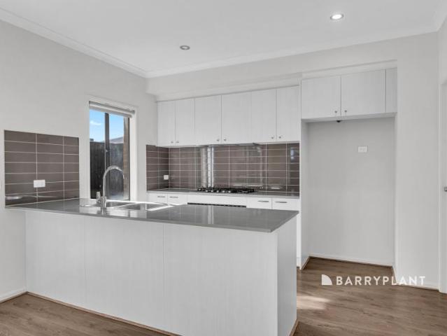 House for rent in Clyde, Melbourne