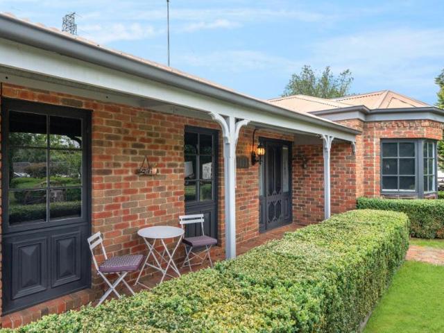 House for sale in Lovely Banks, Geelong