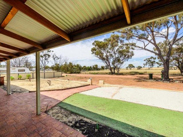 House for sale in Cunderdin, Shire Of Cunderdin