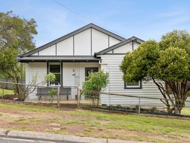 House for sale in Daylesford, Shire of Hepburn