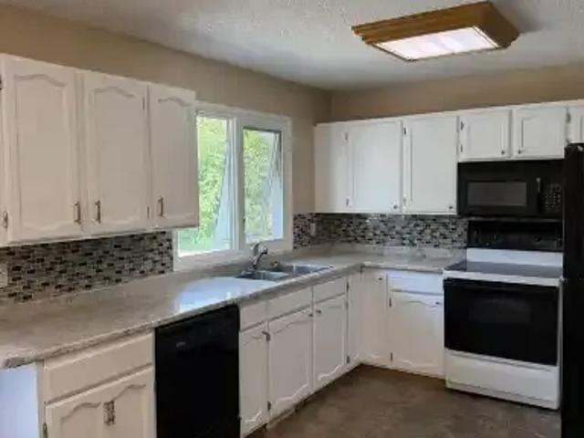 House for rent in Devon, Alberta