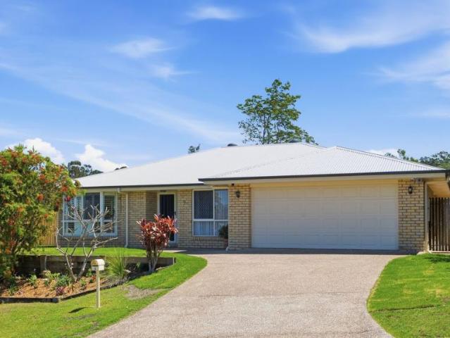House for sale in Eatons Hill, Greater Brisbane