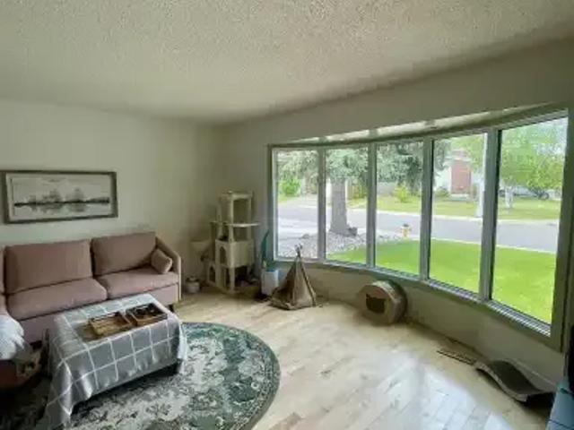 House for rent in Wedgewood, Alberta