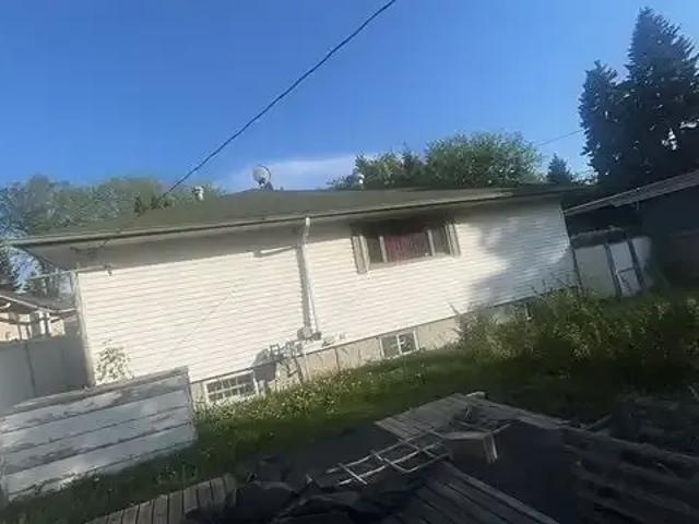 House for rent in Wedgewood, Alberta
