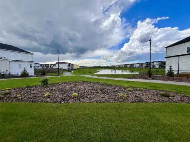 House for rent in Wedgewood, Alberta