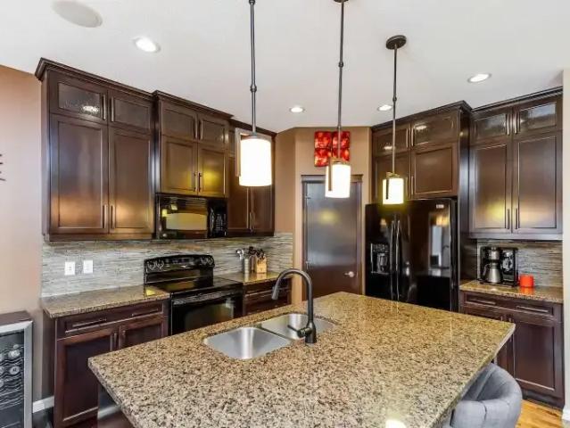 House for rent in Wedgewood, Alberta