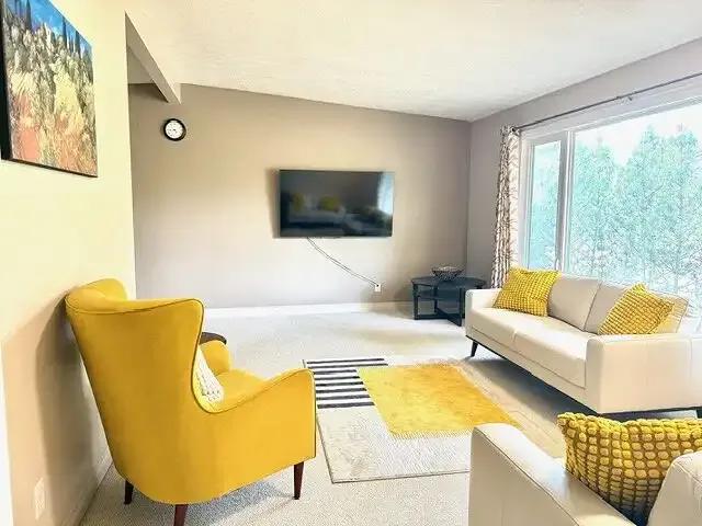House for rent in Wedgewood, Alberta