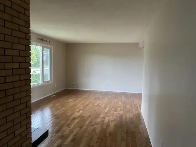 House for rent in Wedgewood, Alberta