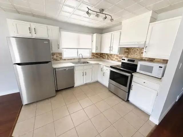 House for rent in Wedgewood, Alberta
