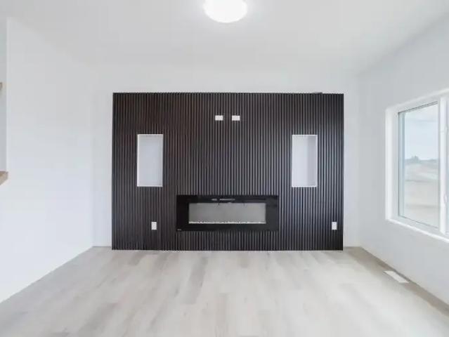 House for rent in Wedgewood, Alberta