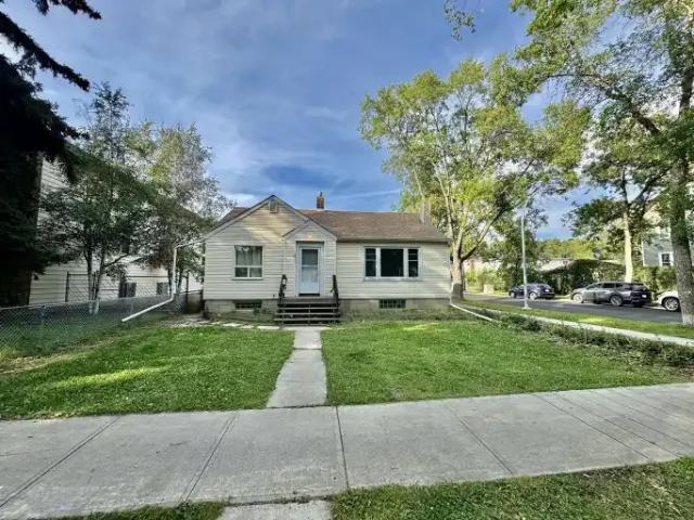 House for rent in Wedgewood, Alberta