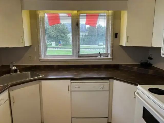 House for rent in Wedgewood, Alberta