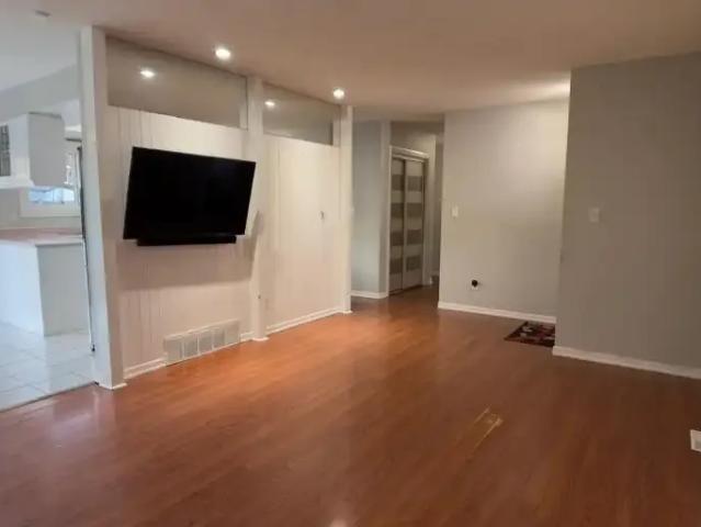 House for rent in Wedgewood, Alberta