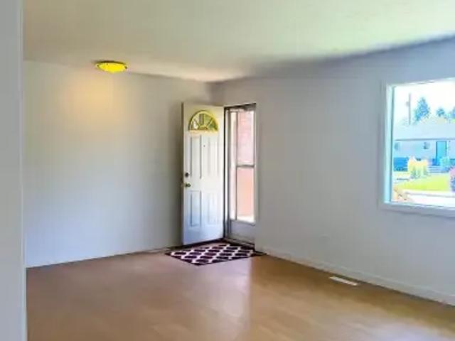 House for rent in Wedgewood, Alberta