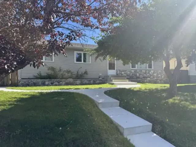 House for rent in Edson, Alberta