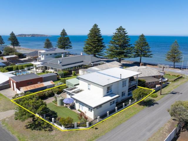 House for sale in Encounter Bay, South Australia