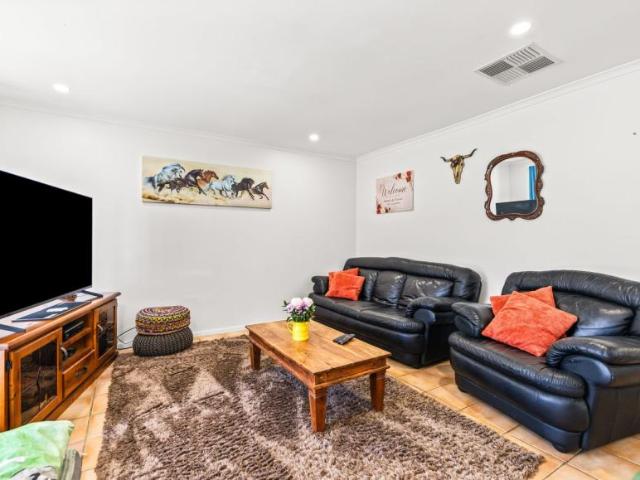 House for sale in Evanston Park, Adelaide