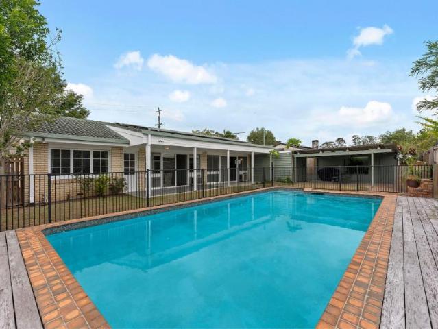 House for sale in Fig Tree Pocket, Greater Brisbane