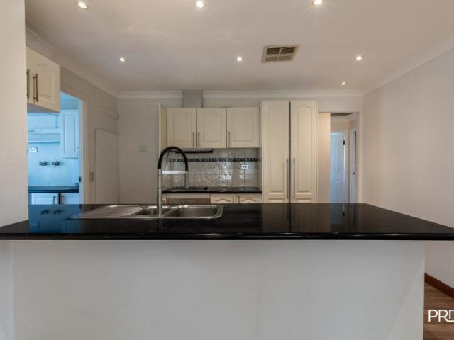 House for rent in Glenmore Park, Sydney