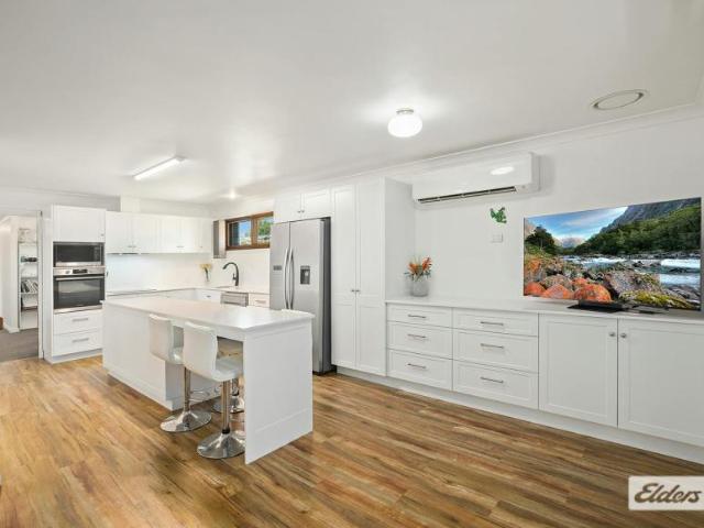 House for sale in Grafton