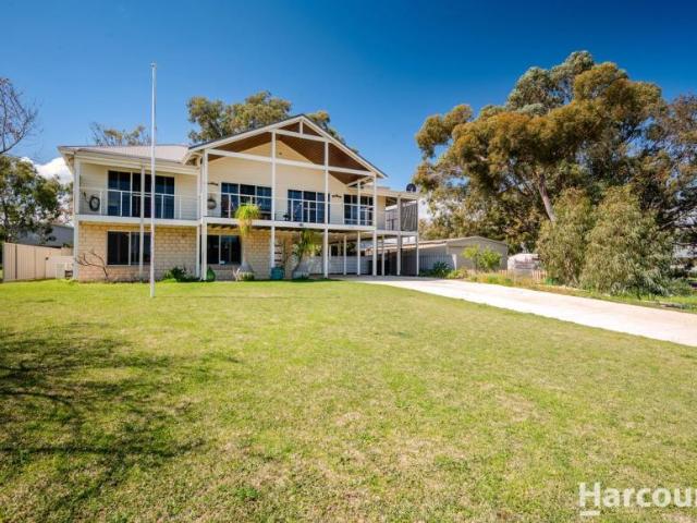 House for sale in Guilderton, Shire Of Gingin