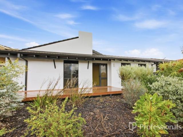 House for sale in Hamersley, City of Stirling