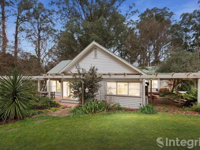 House for rent in Camerons Creek, Victoria