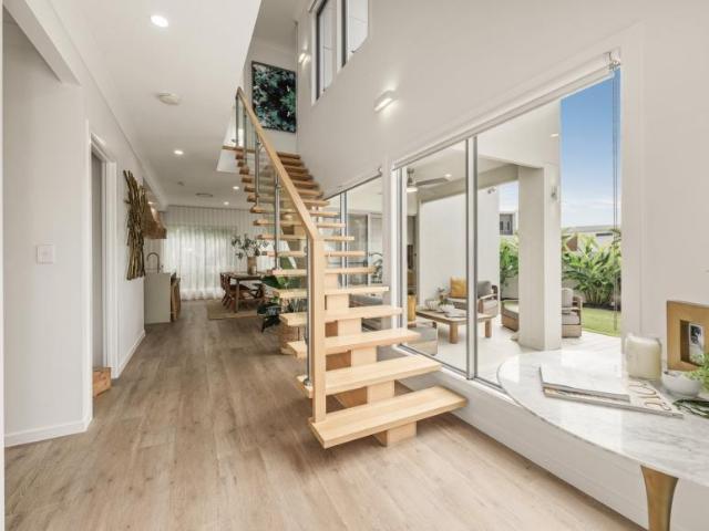 House for sale in Hope Island, Gold Coast City